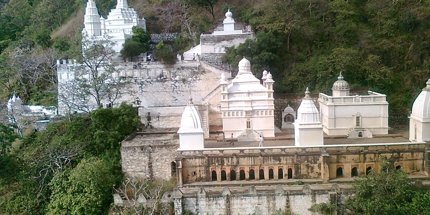An image of stunning temples showcasing intricate architecture and spiritual tranquility.