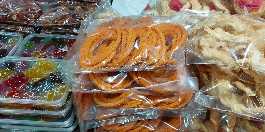 Murukku, the best food in Trichy is a crunchy snack made from rice flour and spices