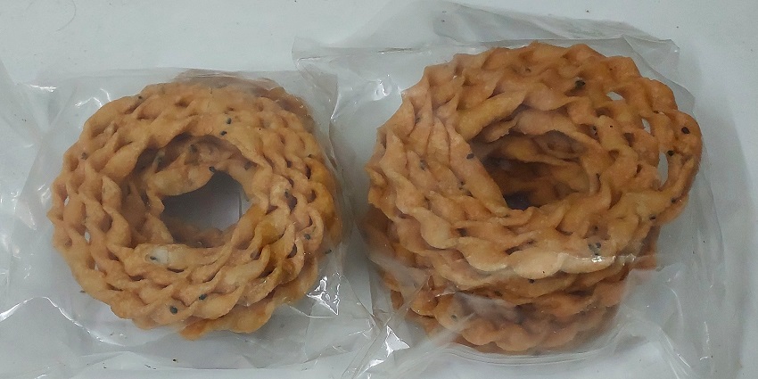 The famous food in Rameshwaram is the crunchy snack made from rice flour dough.