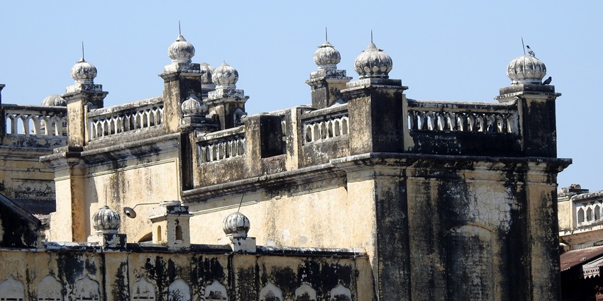 A glimpse of the Nabha Fort which is one of the most famous places to visit near Patiala.