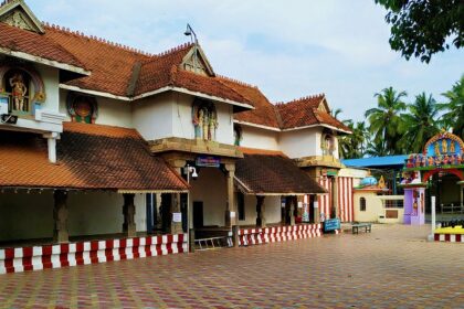 The picture of the ancient Nagaraja Temple from the outside.