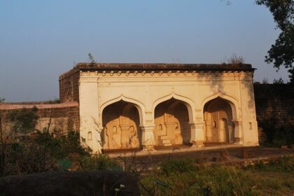 Nandgiri Fort offers history, adventure, and stunning panoramic views.