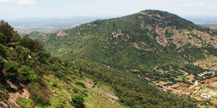 Sunset View at Nandi Hills, a place to visit near Bangalore within 200 kms for travellers.