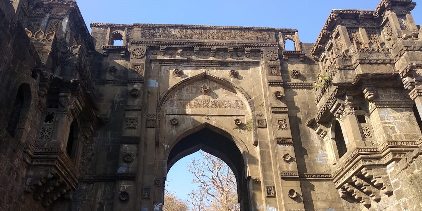 The Narnala Fort, a famous tourist spot near the Katepurna Wildlife Sanctuary.