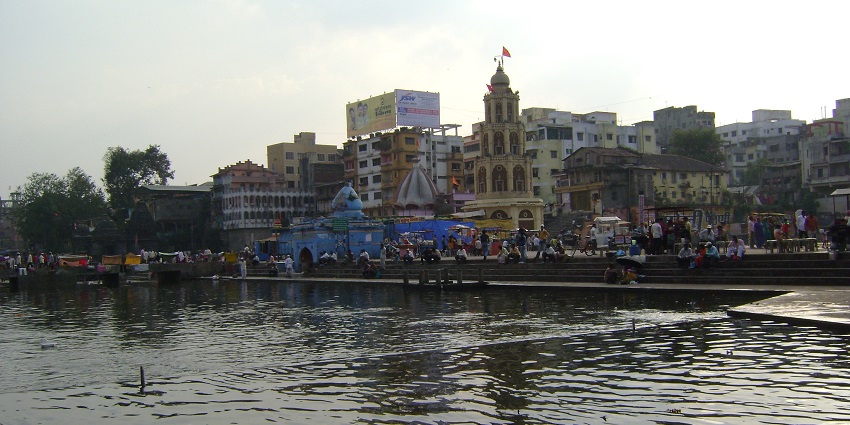 Nashik, is among the best places to visit in Maharashtra in March featuring vineyards
