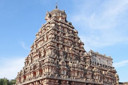 Image of Vaitheeswaran koil temple, one of the popular Navgraha temples in Chennai