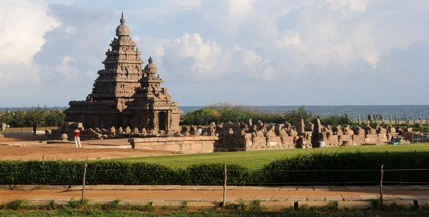 Mamallapuram coastal view in Tamil Nadu, India, featuring ancient rock-cut sculptures.