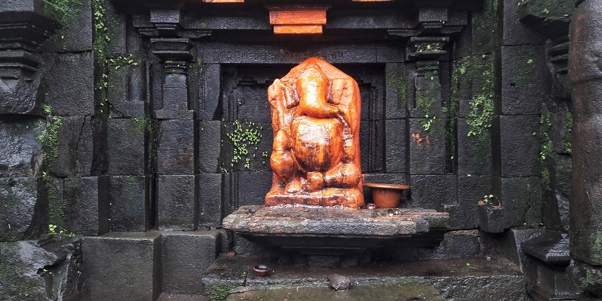 Navshya Ganapati Temple is a serene, historic site near Nashik, India.