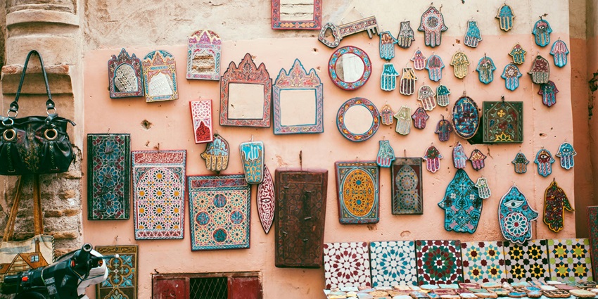 New Palace Complex, showcases history and heritage, with lots of handicraft items.