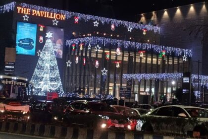 The Pavillion Mall, Pune decorated on the eve of New Year events in Pune