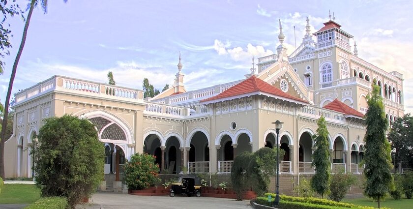 The elegance of Aga Khan Palace in Pune