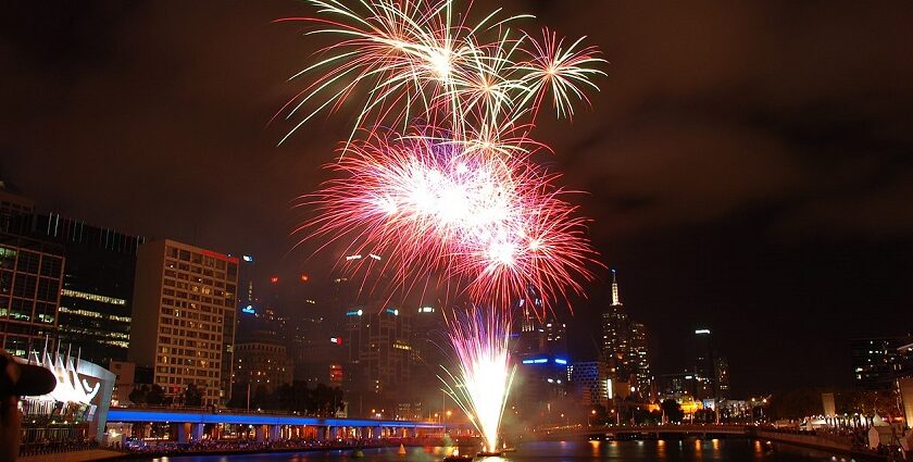 Display of grand fireworks for the New Year parties in Thane