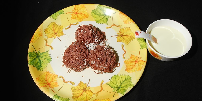 The best food in Madurai is the flavorful idiyappam served at Burma Idiyappam Kadai
