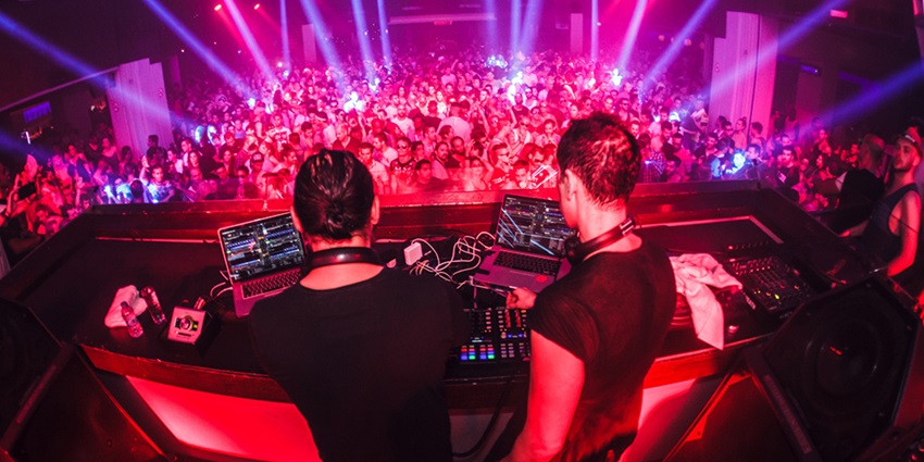 NoLimmits Lounge & Club, one of the most hyped nightclubs in Bangalore