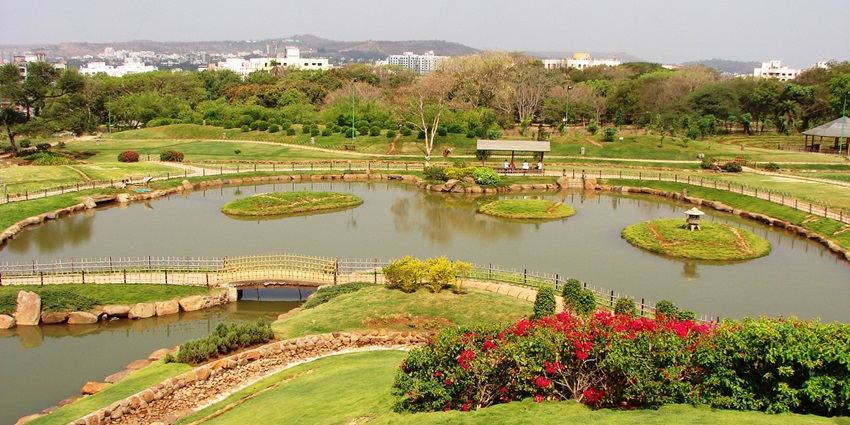 A nice view of Pu La Deshpande Garden also known as Okayama Friendship Garden in Pune