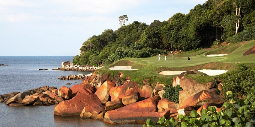 A panoramic view of Bintan Island, with all its diversity in landscapes and amenities