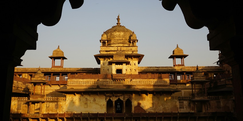View of the intricate architecture of the fort from an archway