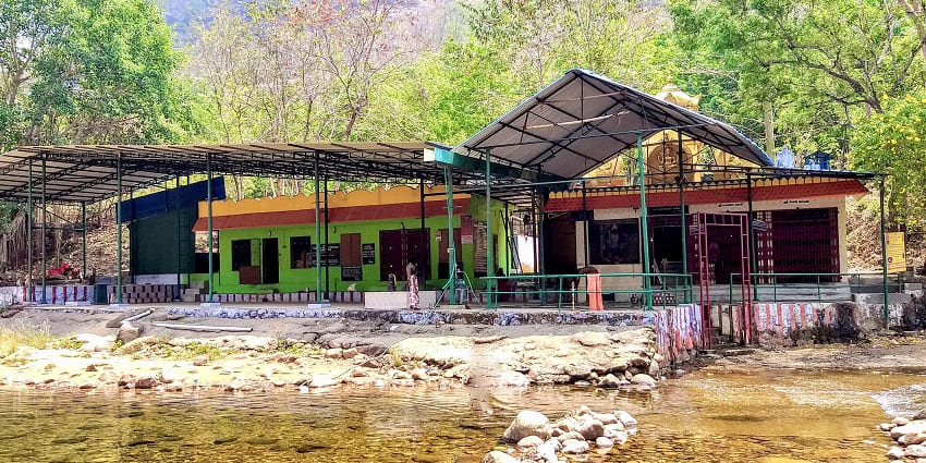 A stunning view of the Kaalikesham temple located near the Keeriparai Reserve Forest.