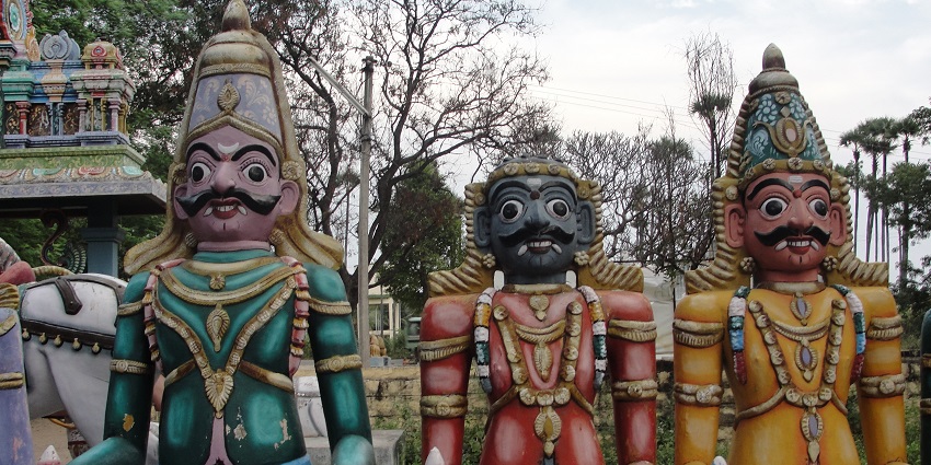 Image of Idol staues at Pachaiamman Temple with colourful decoration outside