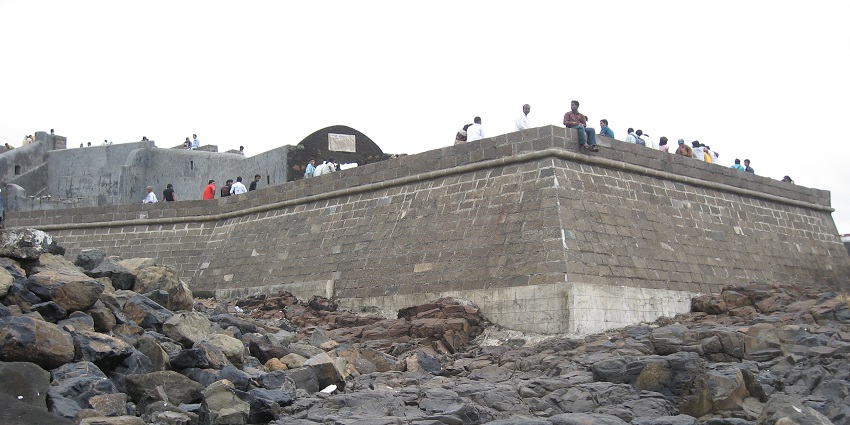 The rocky front of Castella de Aguada, a famous tourist attraction in Mumbai, Maharashtra.