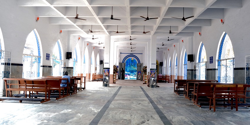 A picture of Our Lady of Snows, one of the popular tourist places in Thoothukudi.