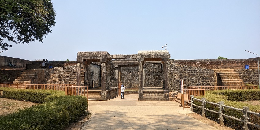 Historic fort showcasing impressive architecture and rich heritage.