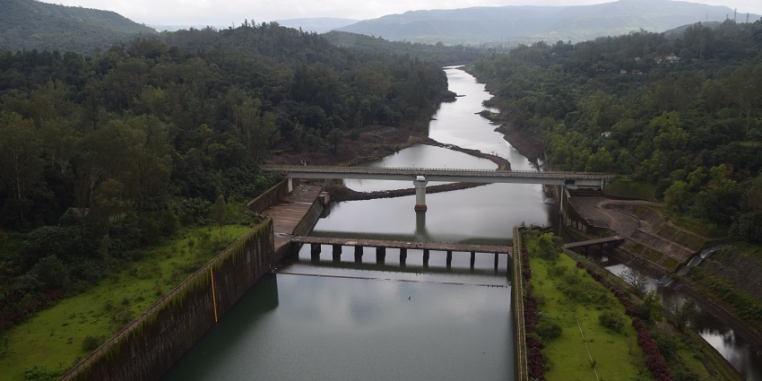 Scenic Pali Bhutivali Dam, perfect for picnics and relaxation amidst lush green meadows.