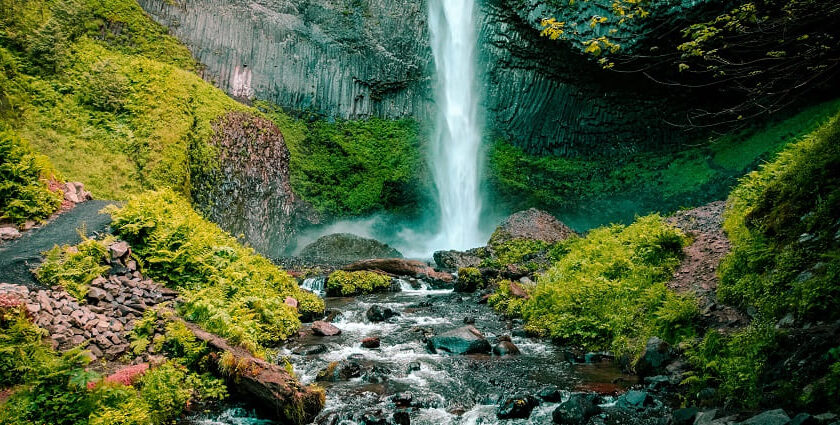 Image of a waterfall - the Panchalinga waterfall, located in Tamil Nadu, India