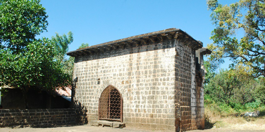 view inside the coutryard of Panhala Fort, one of the famous places to see near Jyotiba temple