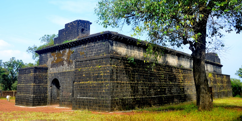 The image depicts Ambarkhana, a historical structure located in Panhala, Maharashtra
