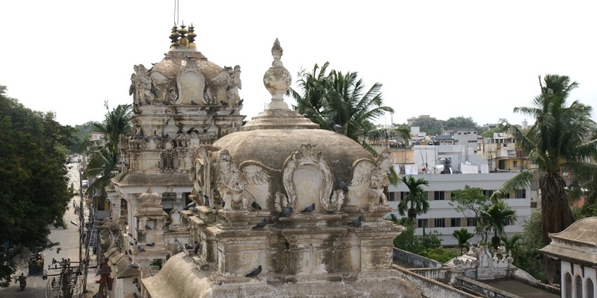 A capture of top view of Parakala Mutt, a historical temple in Chennai.