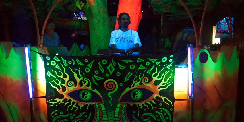Crowds listening to the trance music at a music festival, a unique rave party in Kasol