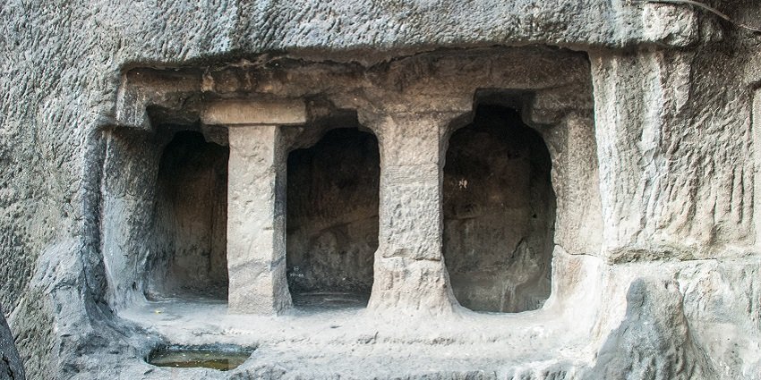 An image of Pataleshwar Cave, one of the best places to visit near Dagdusheth Ganpati.