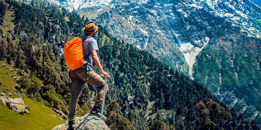 Patnitop To Nathatop Trek is one of the best trails for trekking in Jammu.