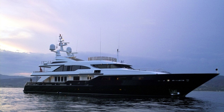 Pattaya Yacht Charters offers luxury yachts for exclusive private hire.