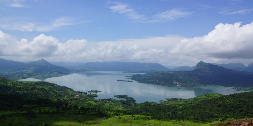 Panoramic view of the Pavana Lake, a place to unwind and relax in Pimpri Chinchwad