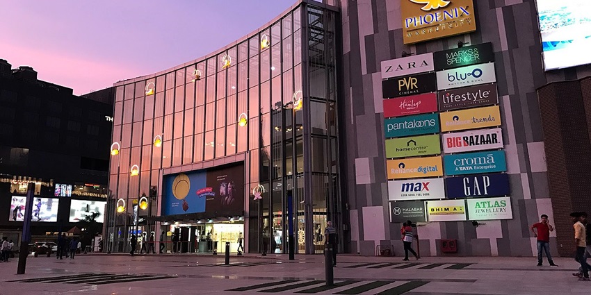 Explore a vast world of shopping with diverse budget chives at the famous Phoenix Mall.