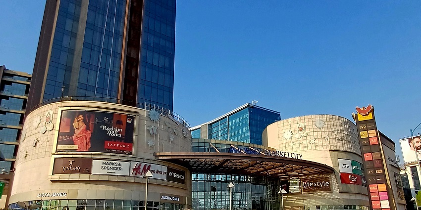 Closeup of Phoenix Marketcity, a shopping mall in Pune for top brands.