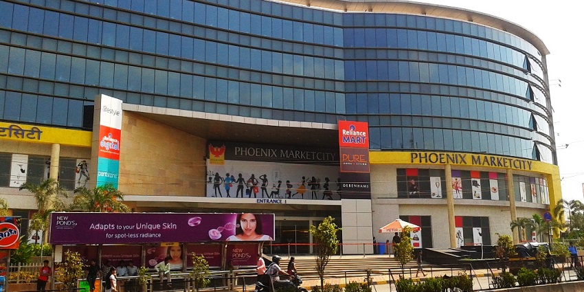 Upscale Kurla mall for Shopping, dining, and entertainment for everyone.