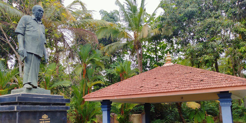 Pillai’s Museum showcasing antiques, vintage cars, and historical artifacts.