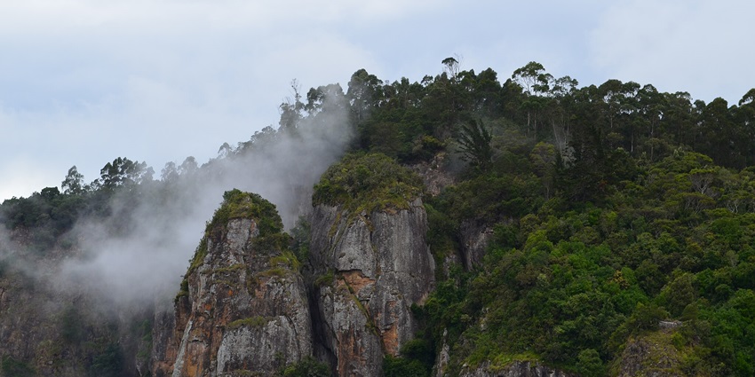 Majestic rock formations providing stunning views of the valley