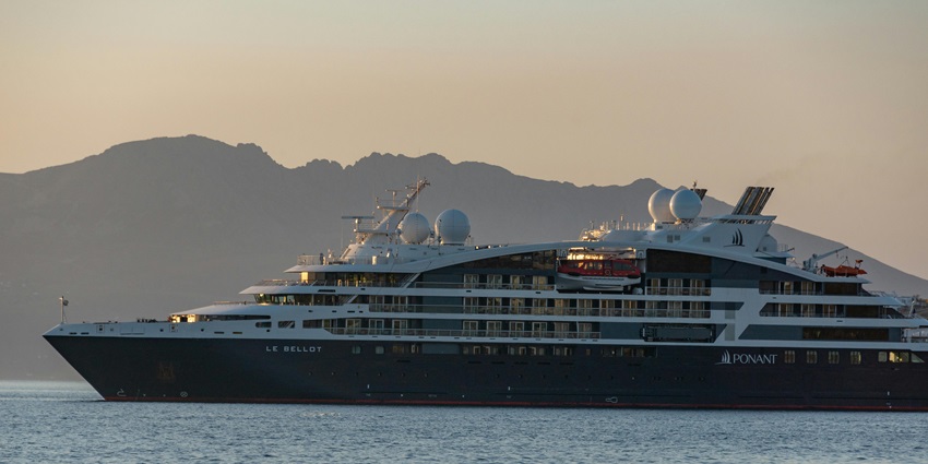 The cruise party in Bali features glistening blue waters and marine exploration.
