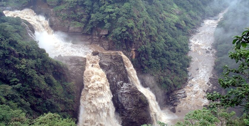 A magical place to visit in August in Karnataka features hills, waterfalls, and ancient monuments.