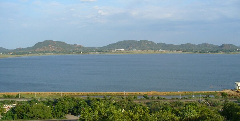 A panoramic view of Chengalpattu showcasing temples, shopping areas, and natural beauty