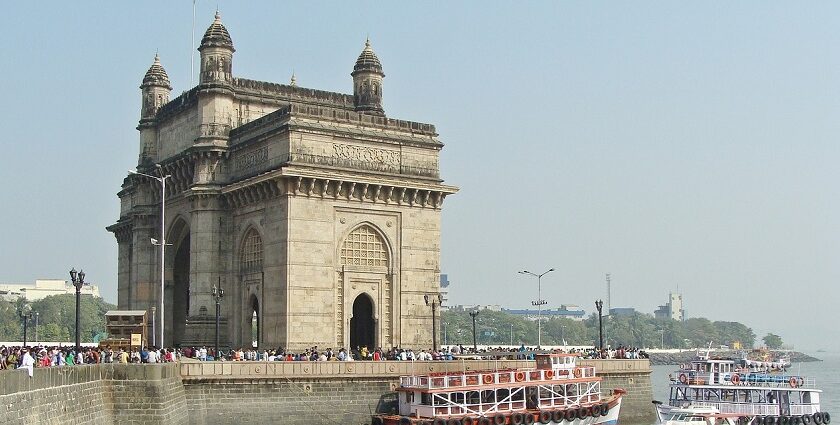 Explore places to visit in December near Mumbai with sightseeing tour, mountains, lakes, and beaches