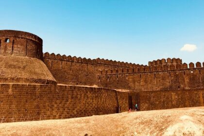 A stunning historical fort Mirjan near Kumta, showcasing ancient architecture and scenes.