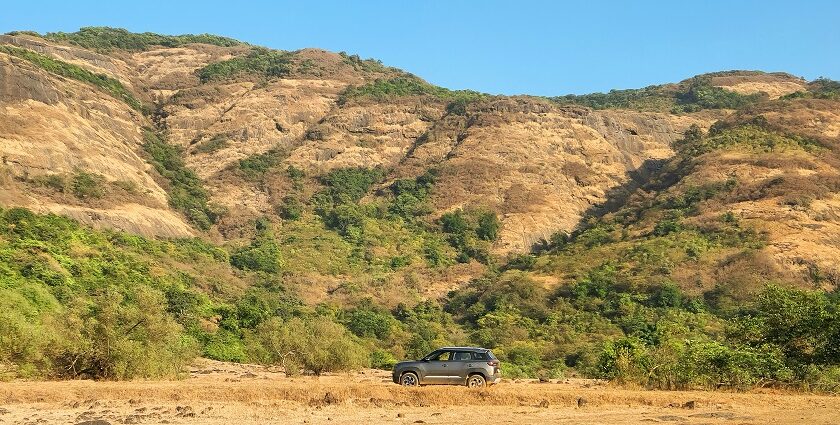 With the arrival of the rainy season, this hill station in Maharashtra becomes enchanting.