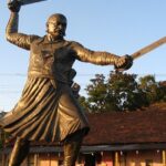 Heroic stance of Baji Prabhu Deshpande immortalized in Panhala's legacy