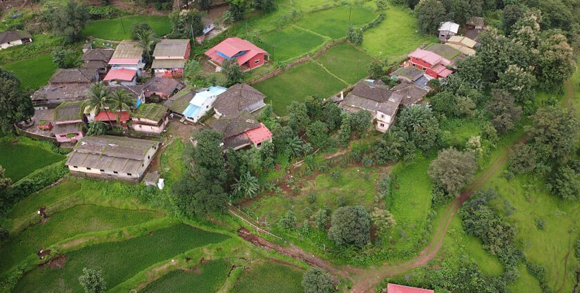 Snap of a port city on the Arabian Sea coast which is one of the best places to visit in Ratnagiri.