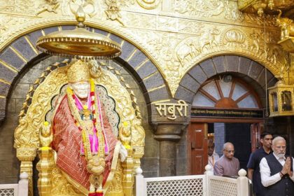 PM offers prayers at Shri Saibaba Samadhi Temple in Shirdi, Maharashtra.